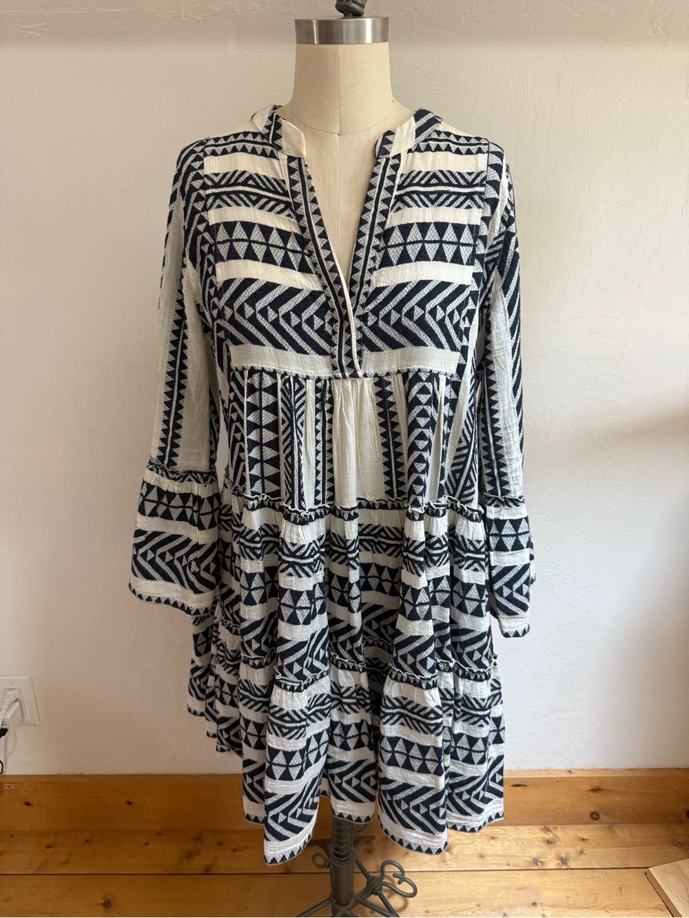 Black & White Woven Geometric Patterned Tiered Women's Dress Medium